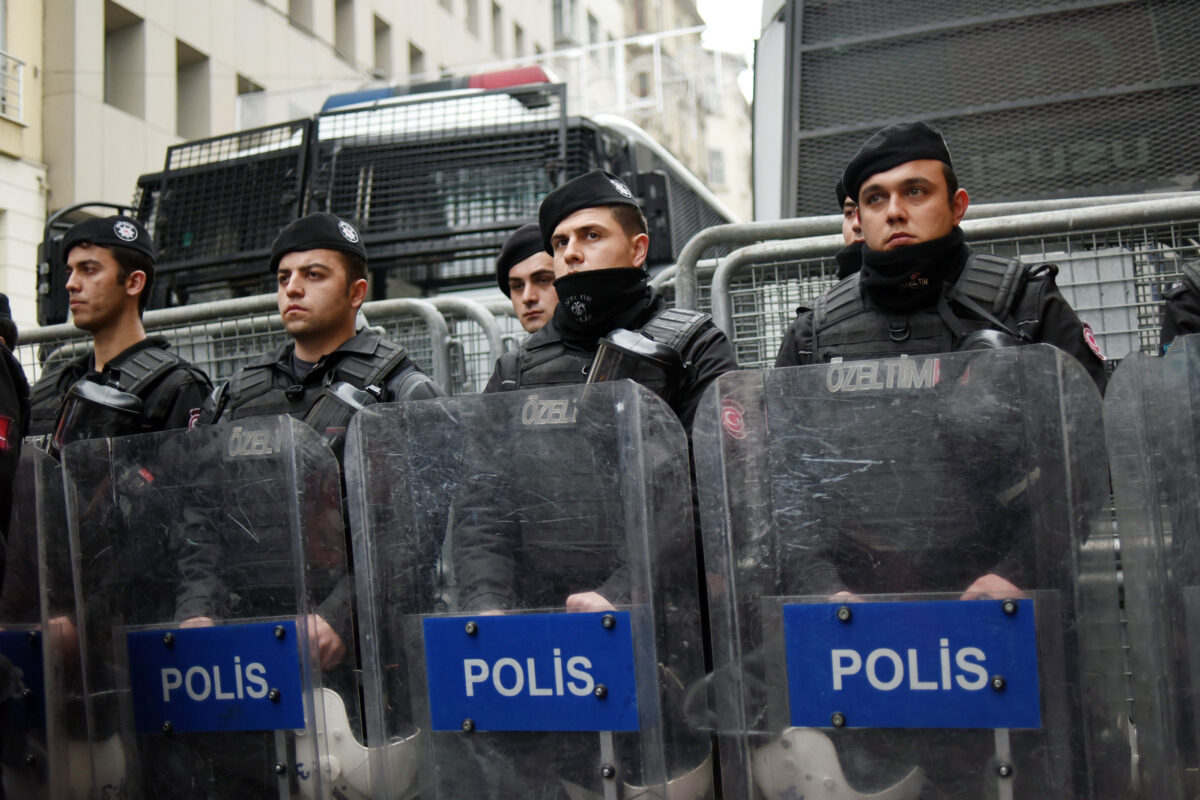 Turkey: gunshots fired at the Israeli consulate in Istanbul Turkey: gunshots fired at the Israeli consulate in Istanbul