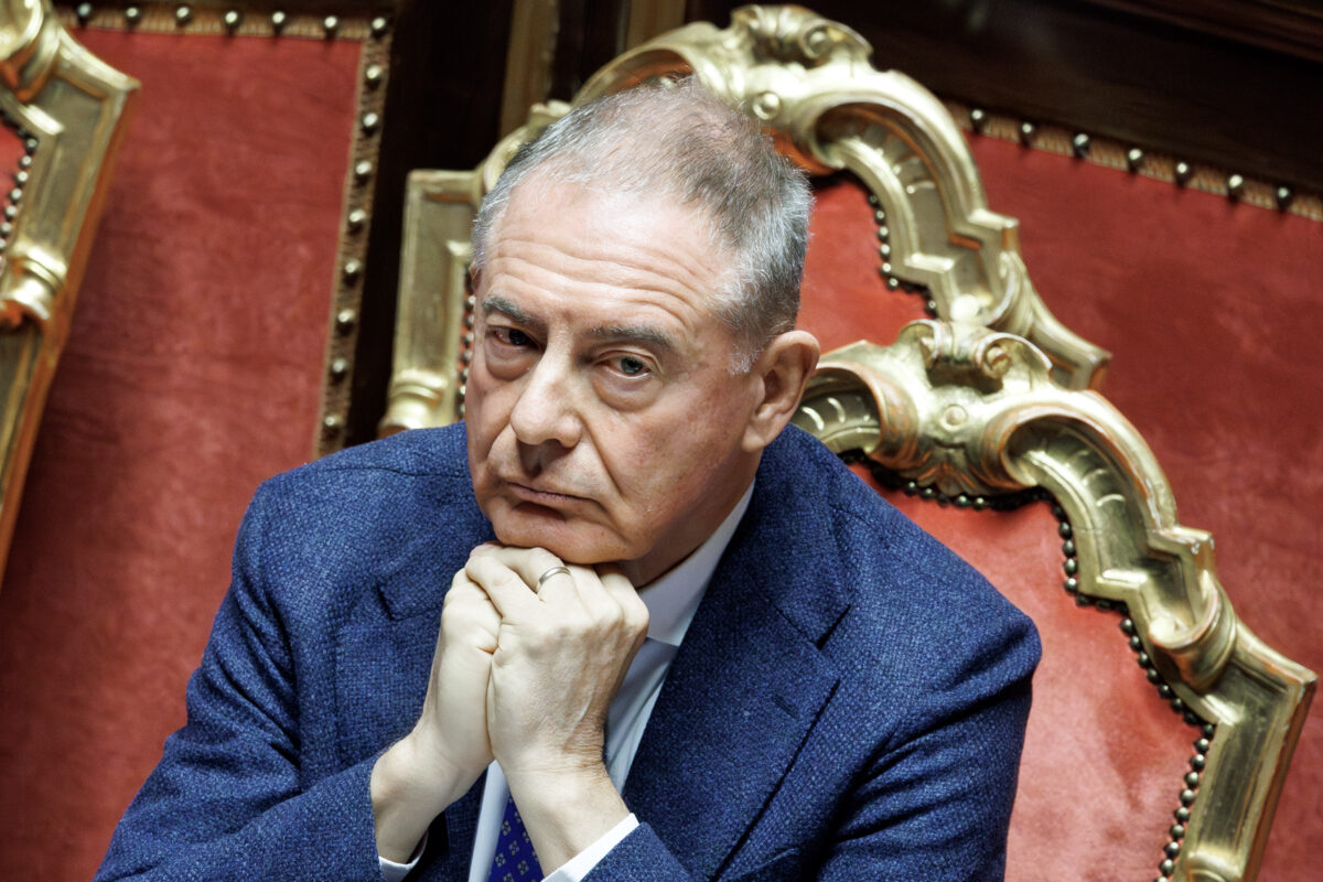 Fuel, Urso: ‘Oil companies summoned; the reduction in oil prices must be reflected at the pump’