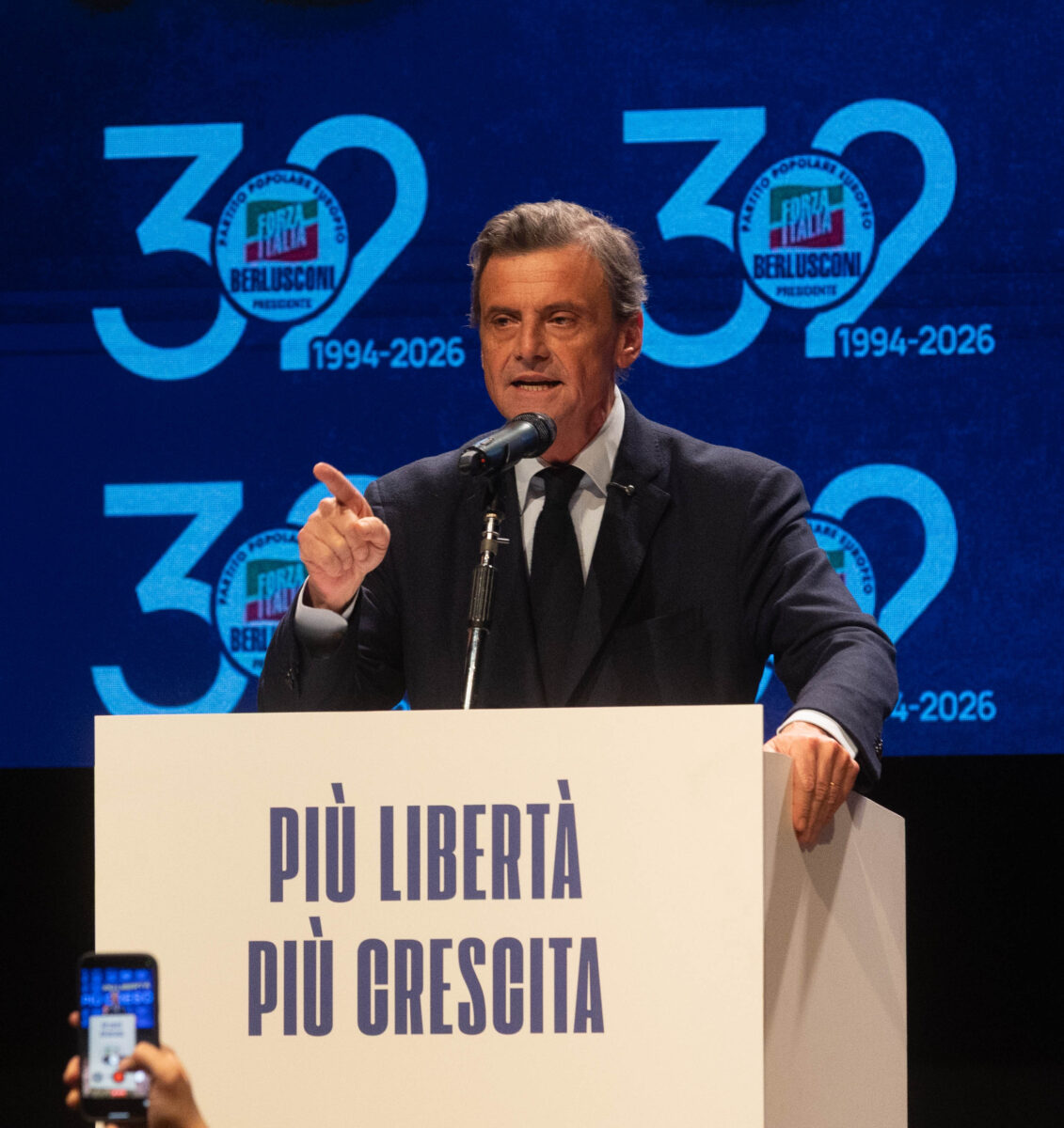 C.sinistra, Calenda to Renzi: ‘Thanks, but I’m staying where the voters have put me’ C.sinistra, Calenda to Renzi: ‘Thanks, but I’m staying where the voters have put me’
