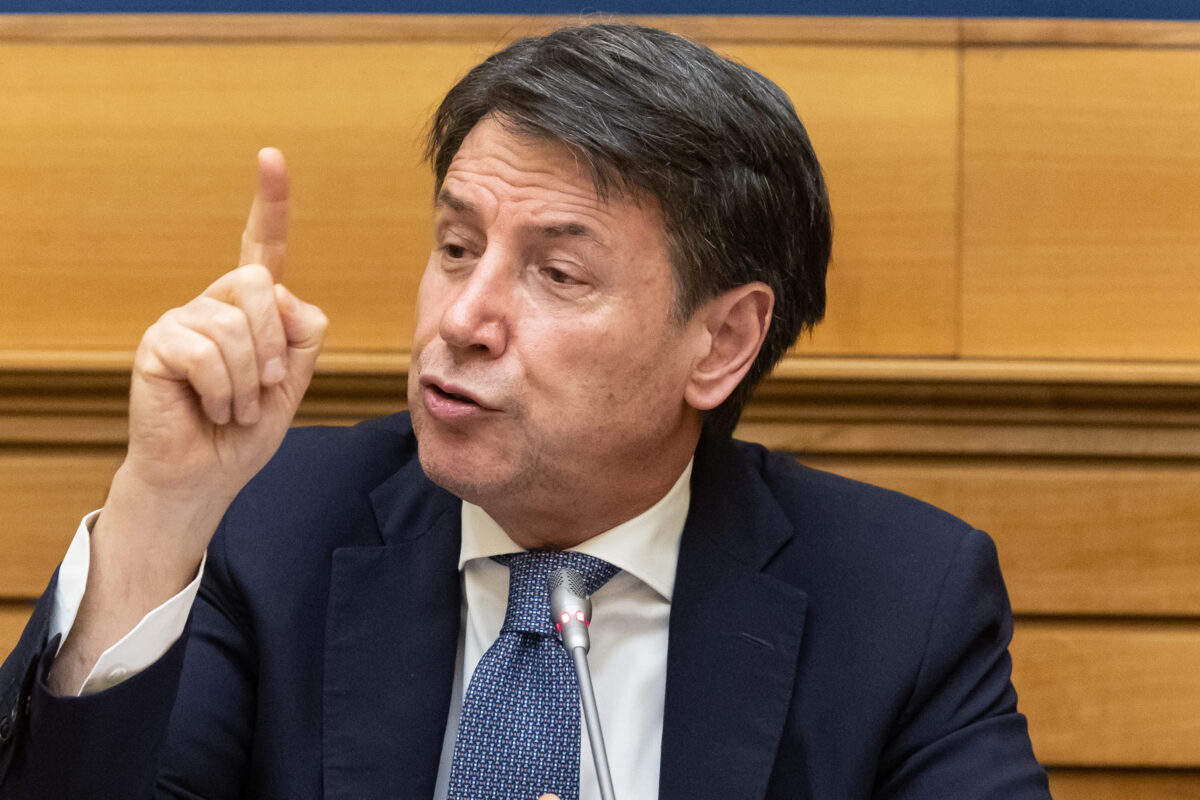 Security Decree, Conte: “They are creating a serious breach and institutional short circuit”