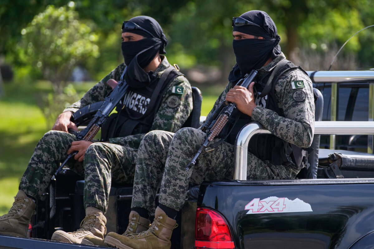 Iran: thousands of security personnel deployed in Islamabad