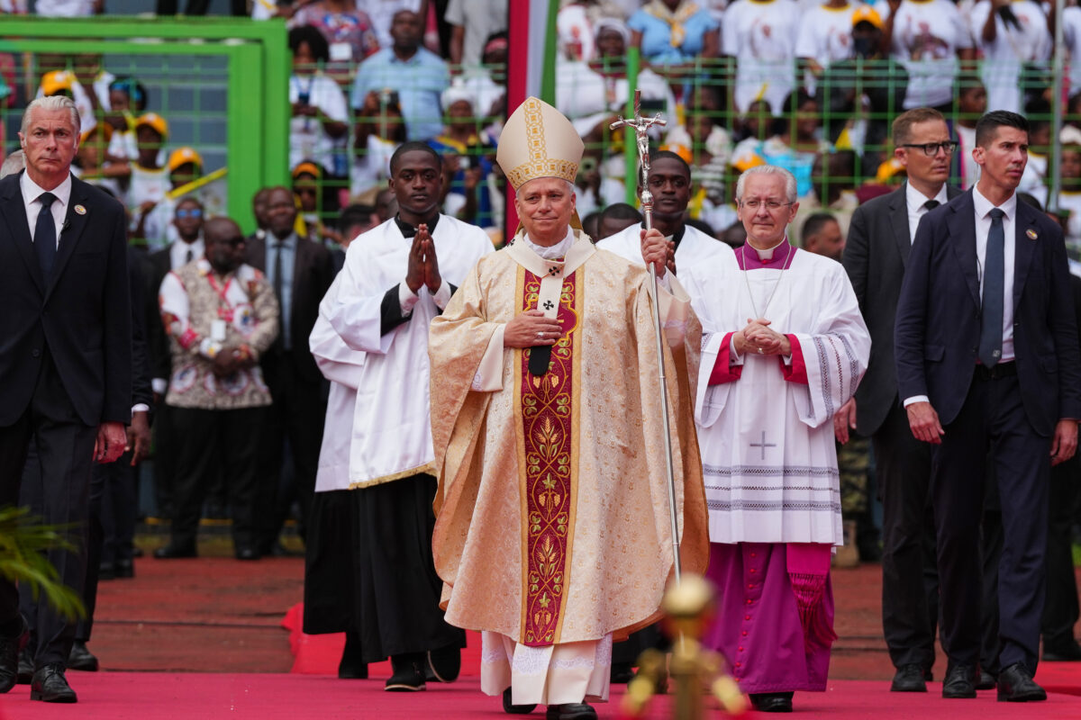 Pope: ‘A complacent and miserly heart is a sad one; we must serve justice and solidarity’