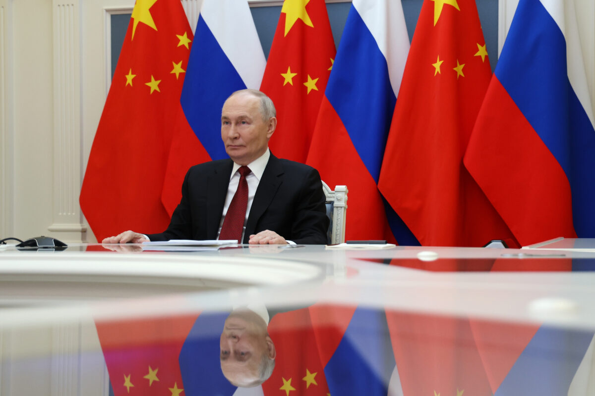 Russia-China: Putin has arrived in Beijing Russia-China: Putin has arrived in Beijing