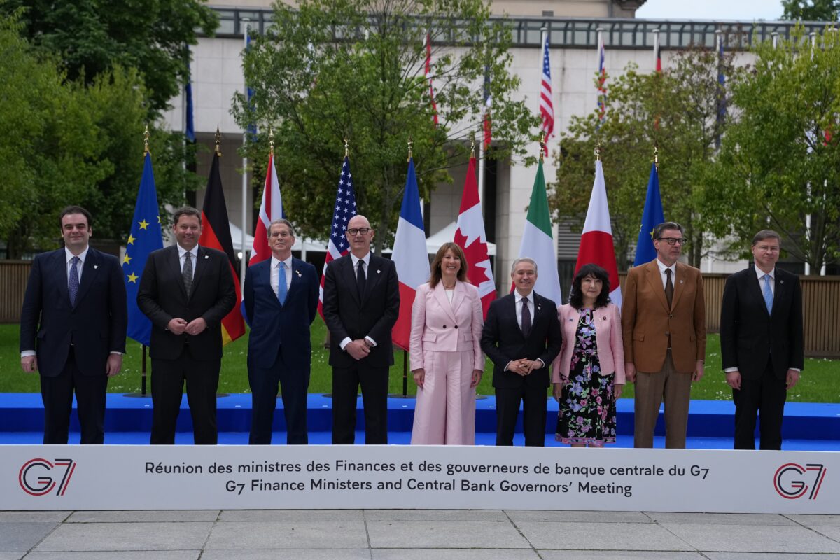 G7 Finance Ministers: ‘Reopen the Strait of Hormuz and end the war in Iran’ G7 Finance Ministers: ‘Reopen the Strait of Hormuz and end the war in Iran’