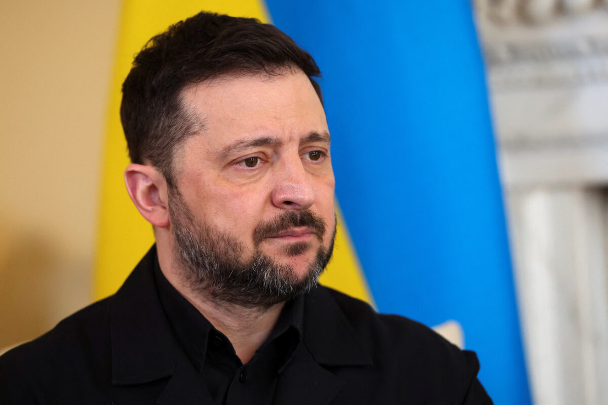 Ukraine, Zelensky: ‘Russian intelligence headquarters in Kherson hit, hundreds killed or injured’ Ukraine, Zelensky: ‘Russian intelligence headquarters in Kherson hit, hundreds killed or injured’
