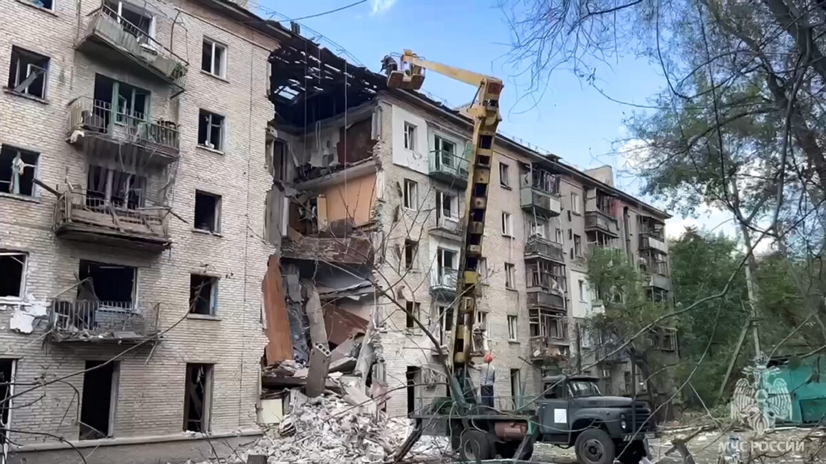 Ukraine: Moscow claims four dead in Kyiv attack on educational institution Ukraine: Moscow claims four dead in Kyiv attack on educational institution