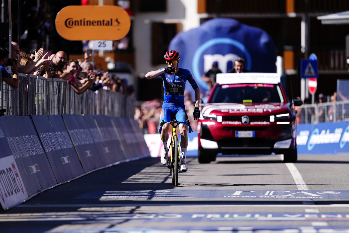 Giro d’Italia: Vingegaard secures a hat-trick at Pila; the Dane takes the pink jersey Giro d’Italia: Vingegaard secures a hat-trick at Pila; the Dane takes the pink jersey
