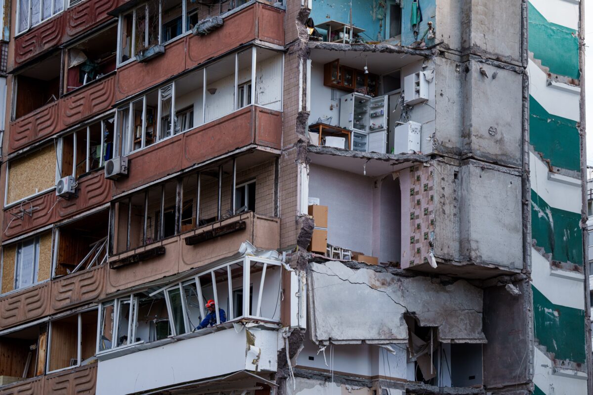 Ukraine: Russian attack on Kyiv overnight leaves one dead and at least 44 injured Ukraine: Russian attack on Kyiv overnight leaves one dead and at least 44 injured