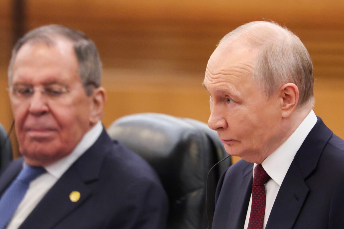 Ukraine, Moscow: “Foreigners and diplomats must leave Kyiv, we will continue attacks” Ukraine, Moscow: “Foreigners and diplomats must leave Kyiv, we will continue attacks”