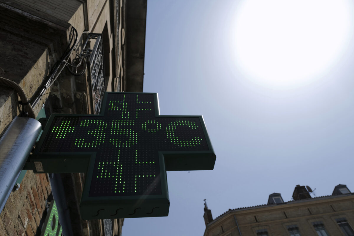 France: Authorities report at least 7 deaths linked to heatwave France: Authorities report at least 7 deaths linked to heatwave