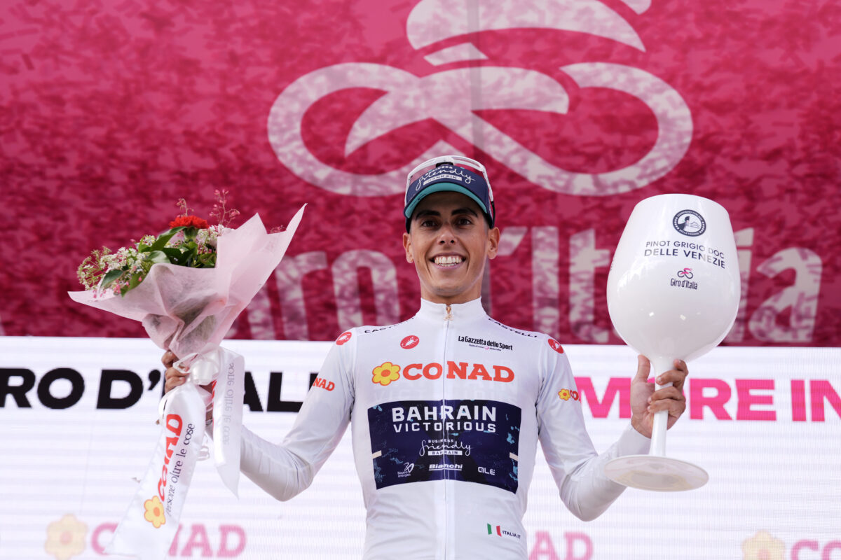 Giro d’Italia: Eulalio retains the Conad white jersey Giro d’Italia: Eulalio retains the Conad white jersey