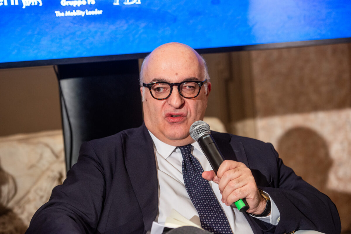 Mario Sechi: ‘I was sacked by Angelucci at a time when I was under police protection’ Mario Sechi: ‘I was sacked by Angelucci at a time when I was under police protection’