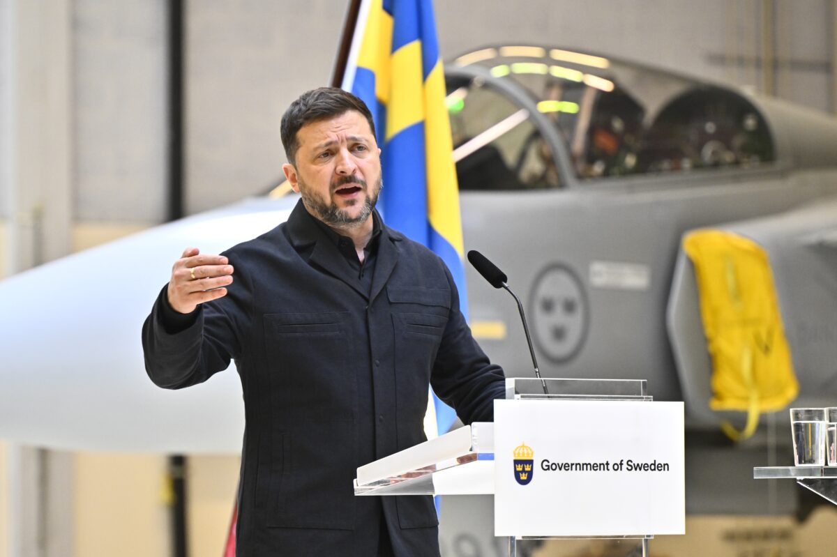 Ukraine: Zelensky claims responsibility for raid on Russian oil facility Ukraine: Zelensky claims responsibility for raid on Russian oil facility