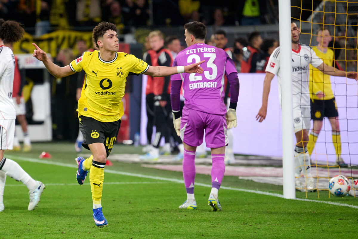 Soccer, Inàcio: “I’m very proud to wear the blue jersey; I want to take it to the top”