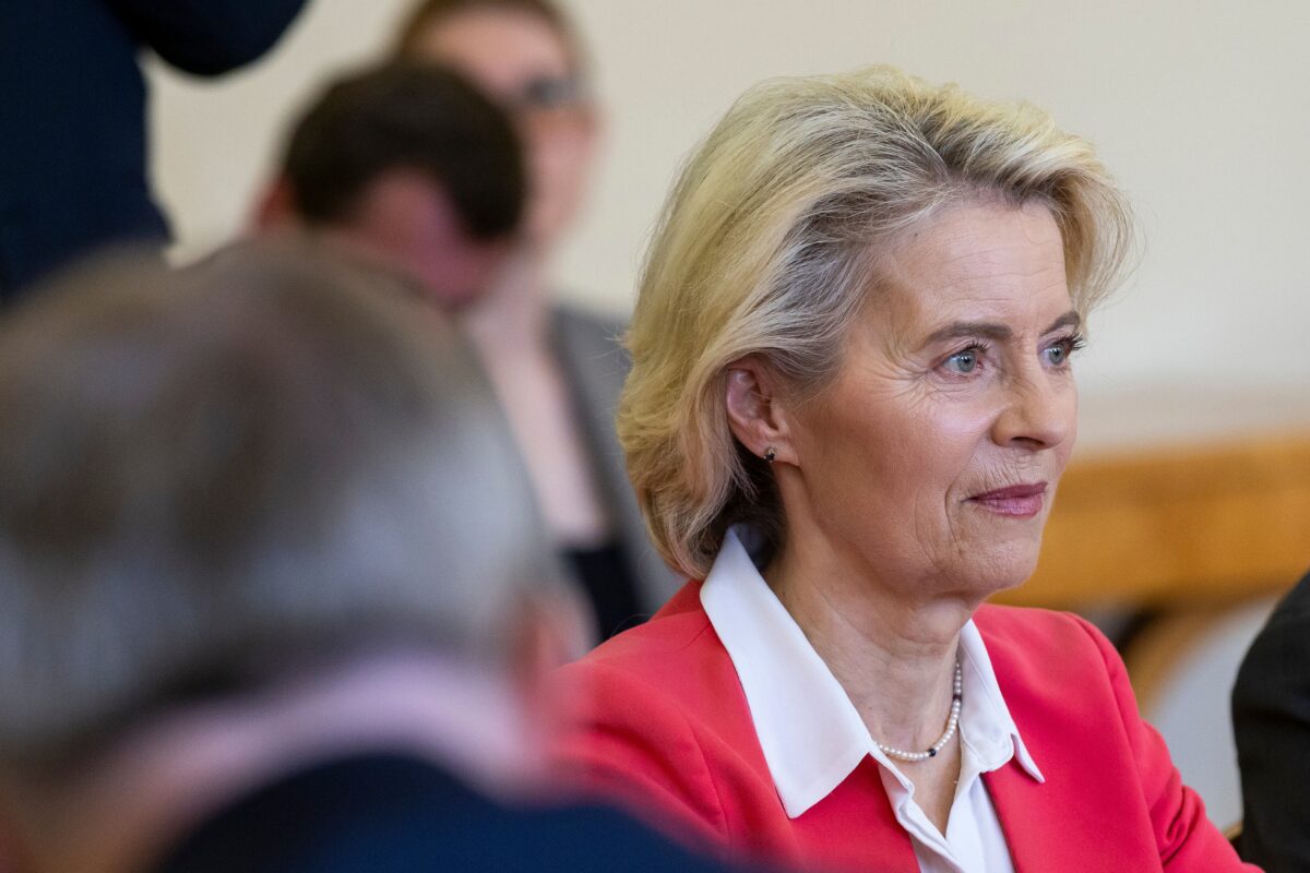 EU, media: Considering a price cap on Russian oil for Iran EU, media: Considering a price cap on Russian oil for Iran