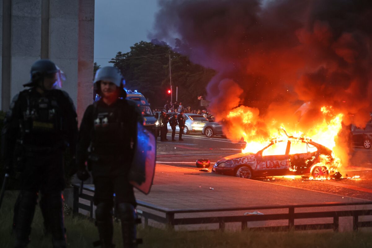 France: one dead and one seriously injured in incidents during PSG celebrations