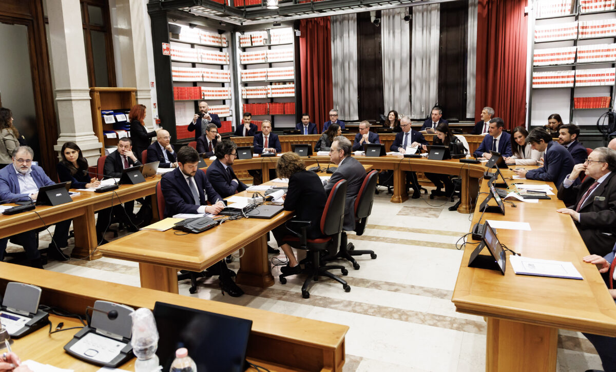 Electoral law: committee adopts the ‘Bignami bis’ bill as its draft text Electoral law: committee adopts the ‘Bignami bis’ bill as its draft text
