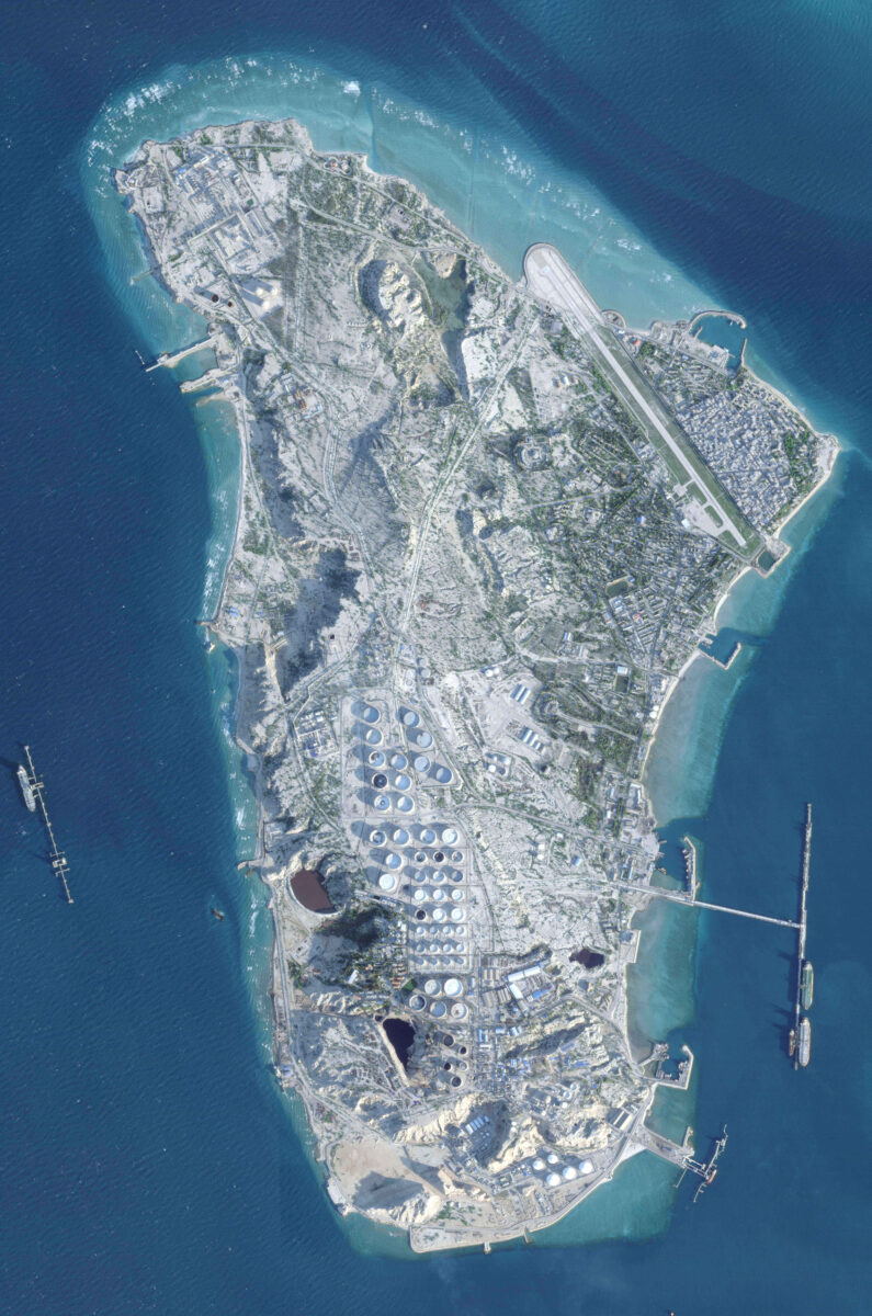 Iran, media: reports of explosion-like sounds around Kharg Island Iran, media: reports of explosion-like sounds around Kharg Island