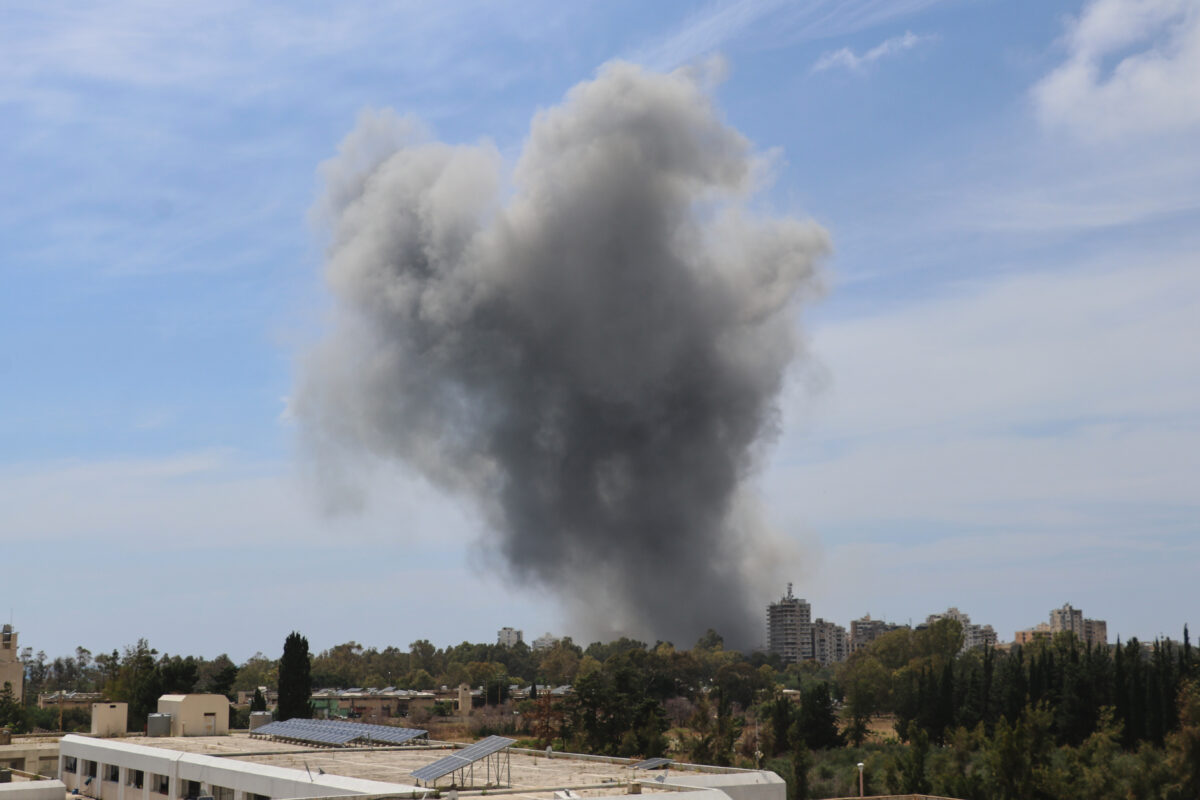 Lebanon: several soldiers killed in Israeli raid in the south Lebanon: several soldiers killed in Israeli raid in the south