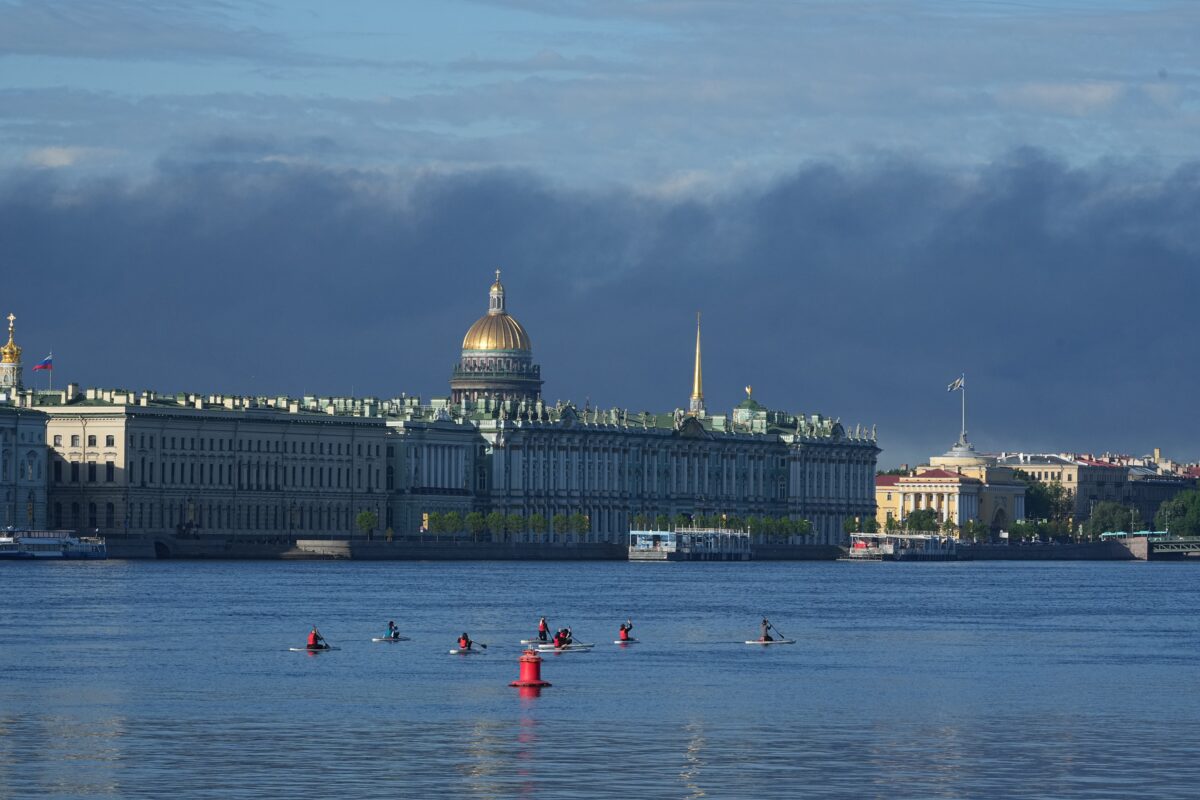 Ukraine: New massive drone attack by Kyiv on St Petersburg Ukraine: New massive drone attack by Kyiv on St Petersburg