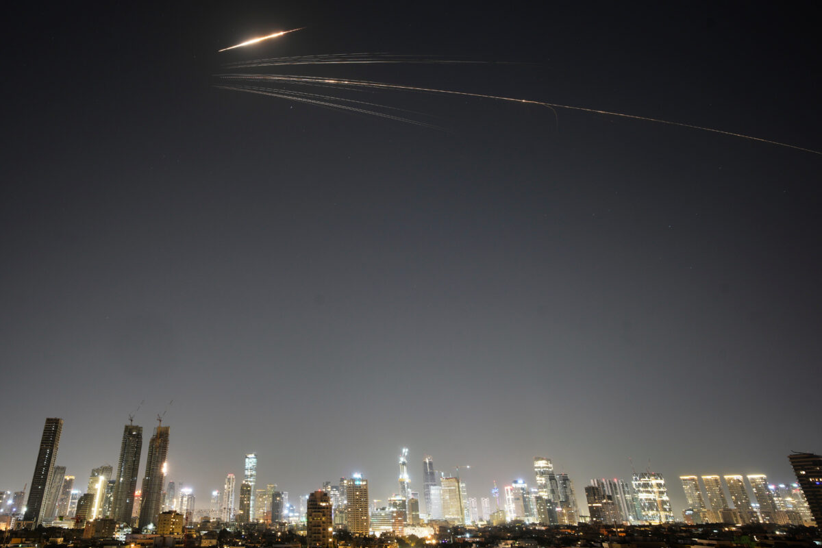 Iran, IDF: “Missile from Yemen intercepted over Tel Aviv” Iran, IDF: “Missile from Yemen intercepted over Tel Aviv”