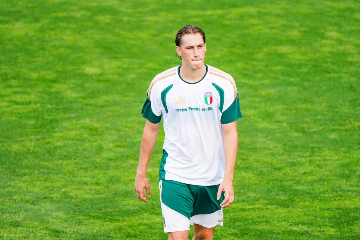 Football, Greece-Italy friendly ends 0-1: Esposito decisive once again