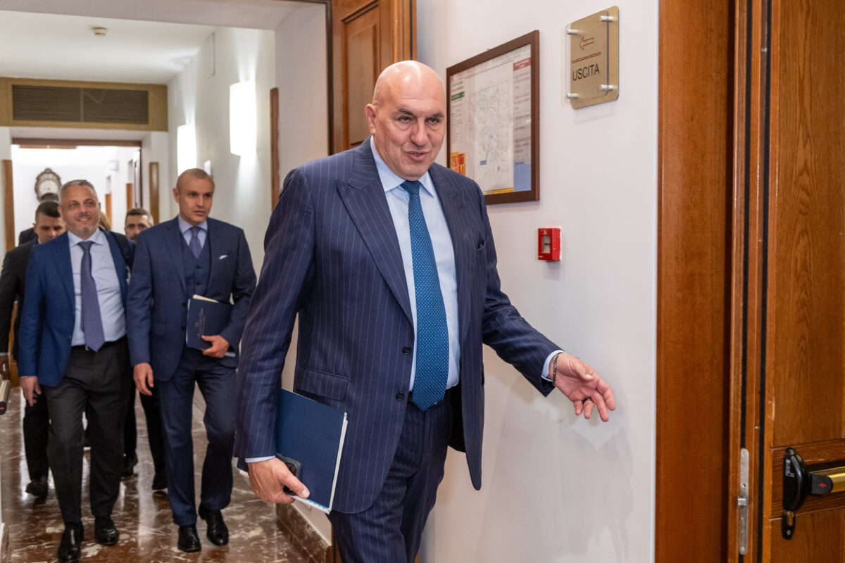 Ukraine, Crosetto: ‘The nuclear threat is back on the agenda; we thought it was history’