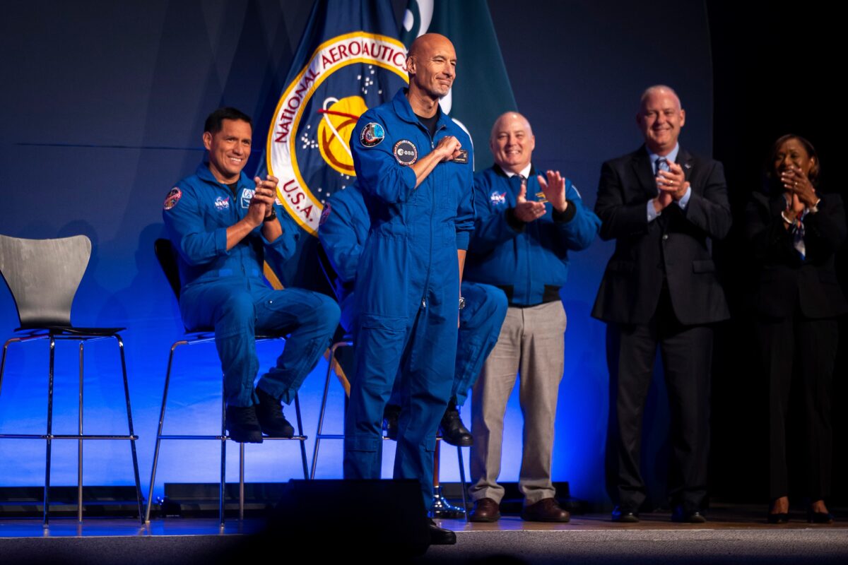 Space, Meloni: ‘An extraordinary achievement for Parmitano that makes Italy proud’ Space, Meloni: ‘An extraordinary achievement for Parmitano that makes Italy proud’