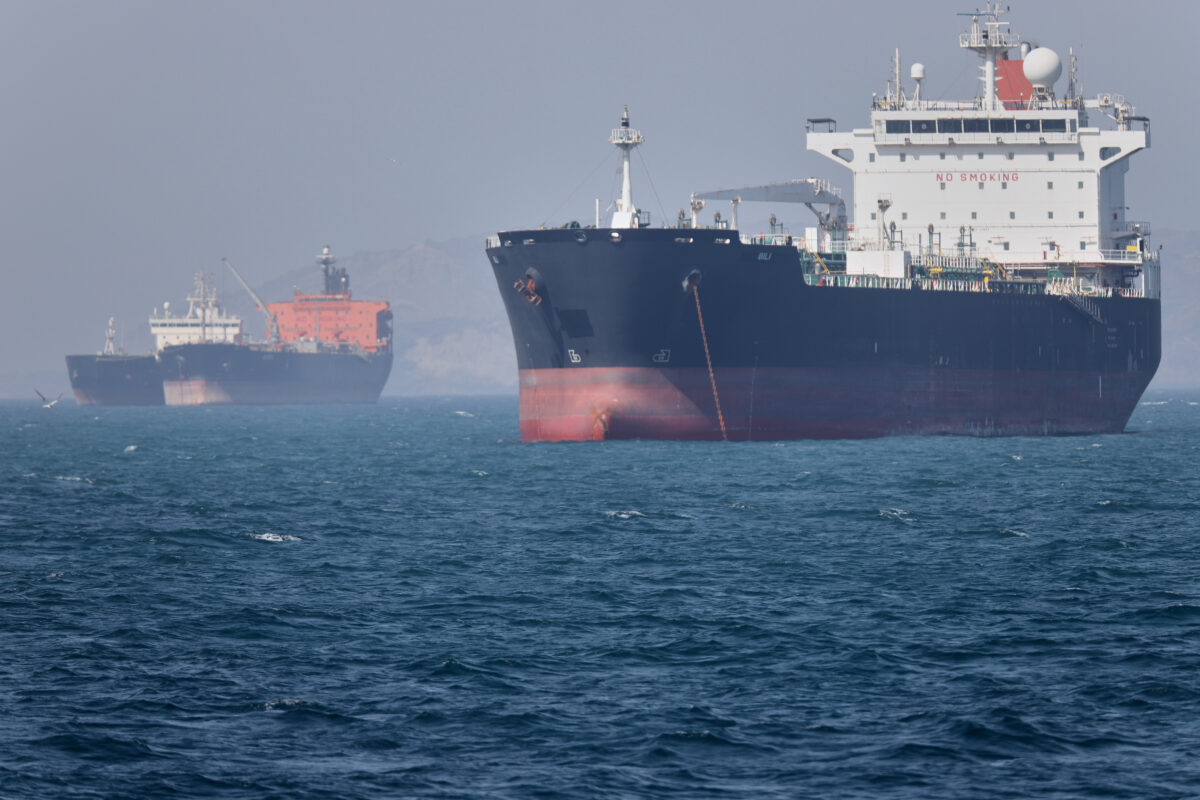 Iran: US forces shoot down two Iranian drones over the Strait of Hormuz Iran: US forces shoot down two Iranian drones over the Strait of Hormuz