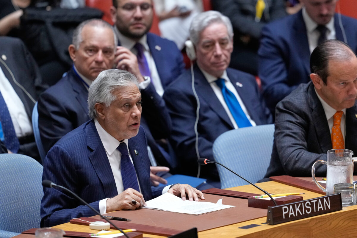 Iran: Pakistan’s Foreign Minister tells the BBC: “Agreement signing ceremony in Switzerland cancelled” Iran: Pakistan’s Foreign Minister tells the BBC: “Agreement signing ceremony in Switzerland cancelled”