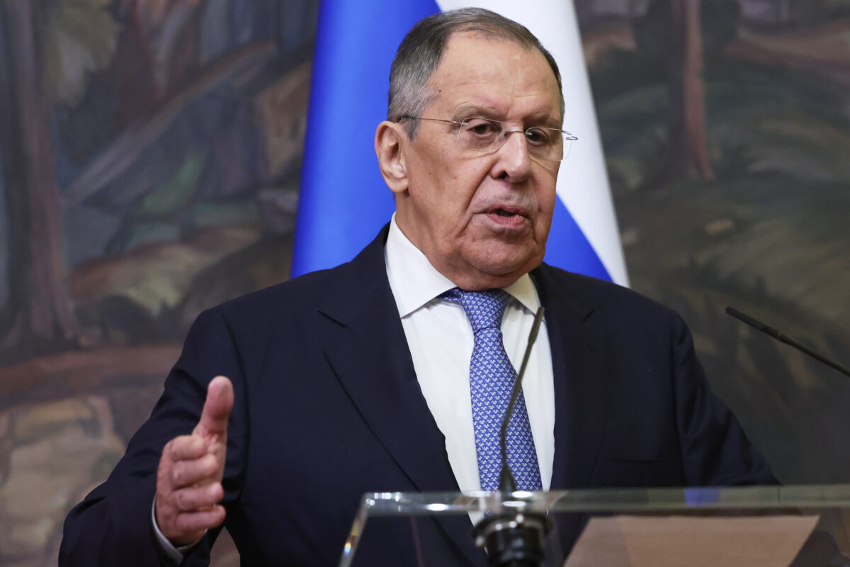 Ukraine, Lavrov: ‘We will continue massive attacks on key targets’