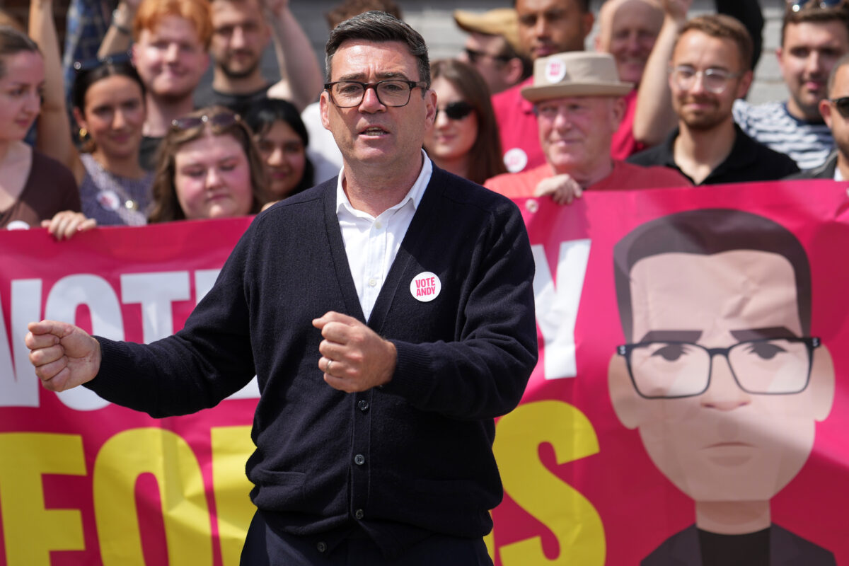 United Kingdom: Burnham wins by-election and challenges Starmer United Kingdom: Burnham wins by-election and challenges Starmer