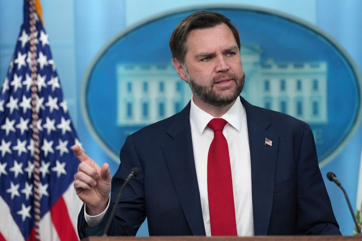 Iran, White House: ‘Vance will not be travelling to Switzerland to begin negotiations’