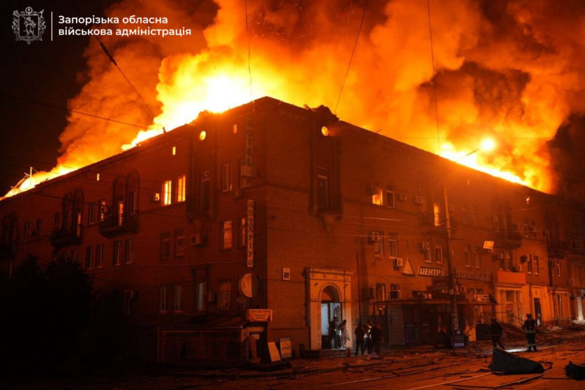 Ukraine: Zaporizhzhia under Russian attack, 5 dead and 13 injured