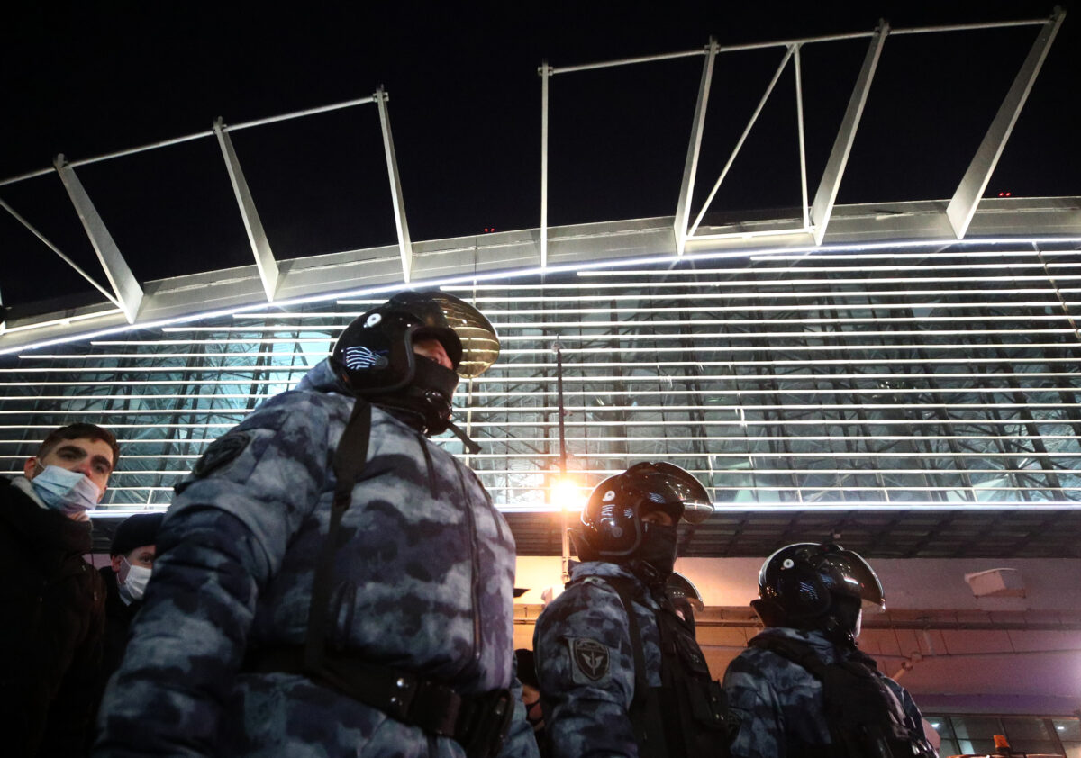 Ukraine: Moscow airports temporarily closed following an attack involving 60 drones Ukraine: Moscow airports temporarily closed following an attack involving 60 drones