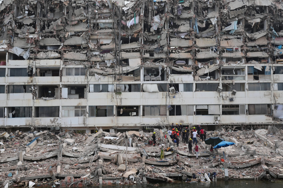 Delcy Rodriguez: ‘People are still being found alive – let’s not lose hope’ Delcy Rodriguez: ‘People are still being found alive – let’s not lose hope’