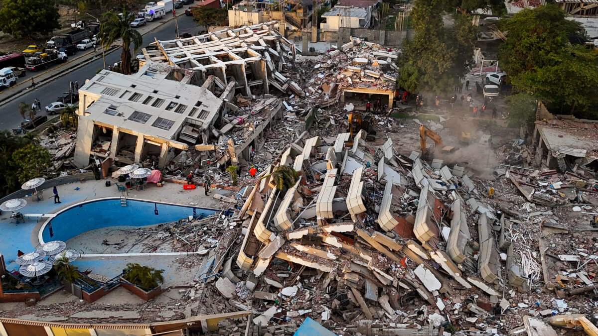 Venezuela: 3-year-old boy pulled alive from the rubble 6 days after earthquake Venezuela: 3-year-old boy pulled alive from the rubble 6 days after earthquake