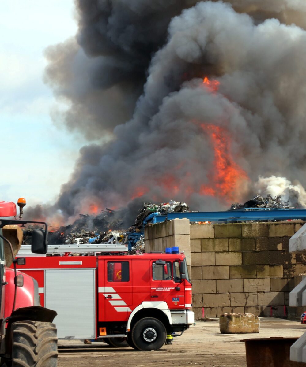 Belgium: at least five dead and several injured in an apartment block fire in Antwerp