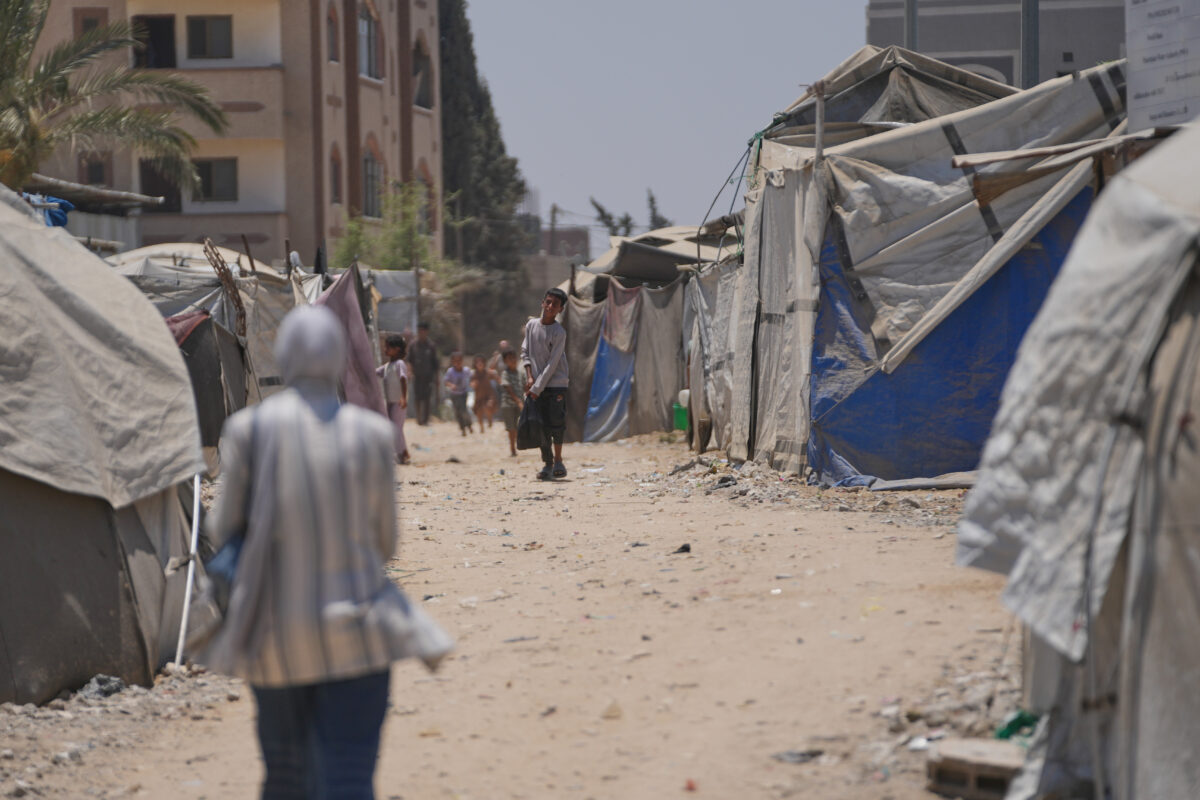 Middle East, Gaza authorities: “At least 16 dead in the last 48 hours.”
