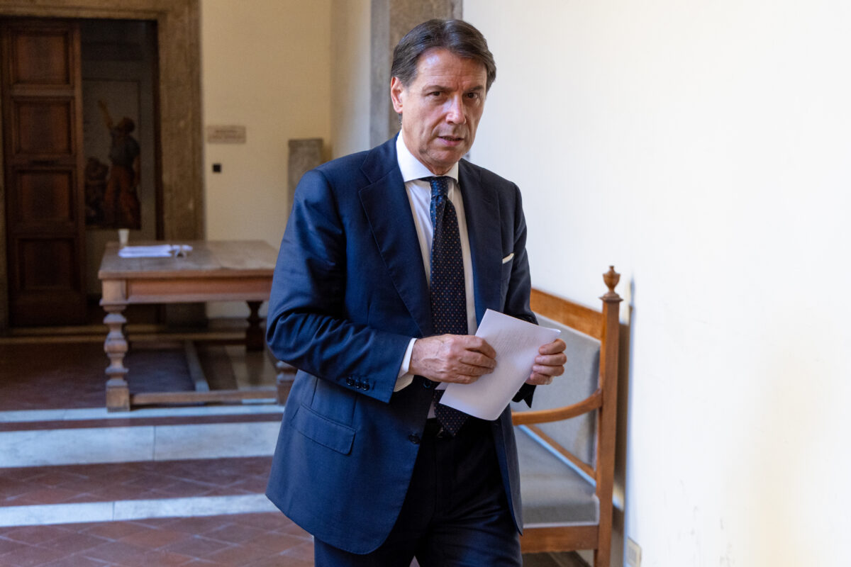 Ukraine, Conte: ‘We must stand with Kyiv from the outset; the Russian threat must not be used to justify rearmament’ Ukraine, Conte: ‘We must stand with Kyiv from the outset; the Russian threat must not be used to justify rearmament’