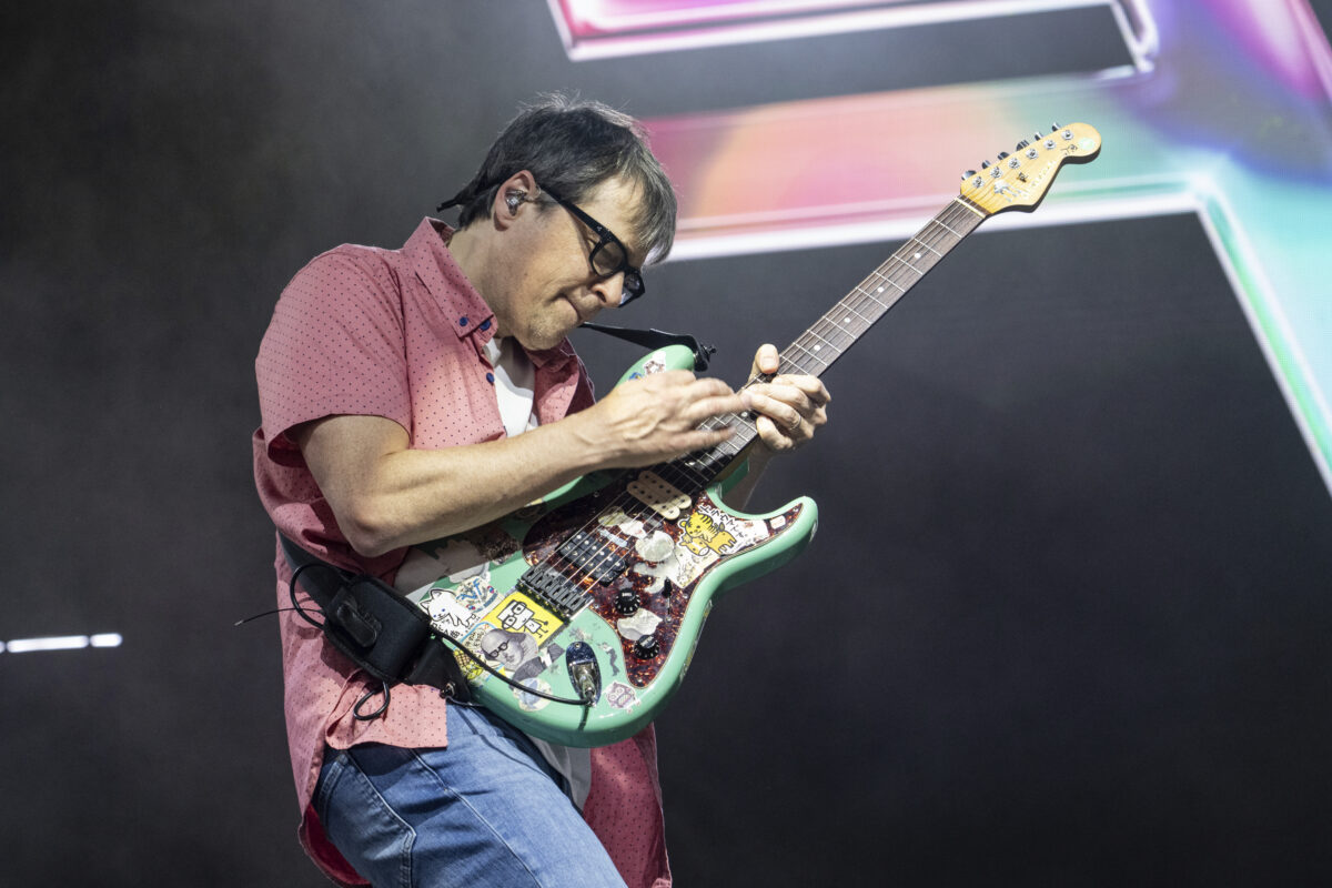 Weezer: new self-titled album out on 21 August Weezer: new self-titled album out on 21 August