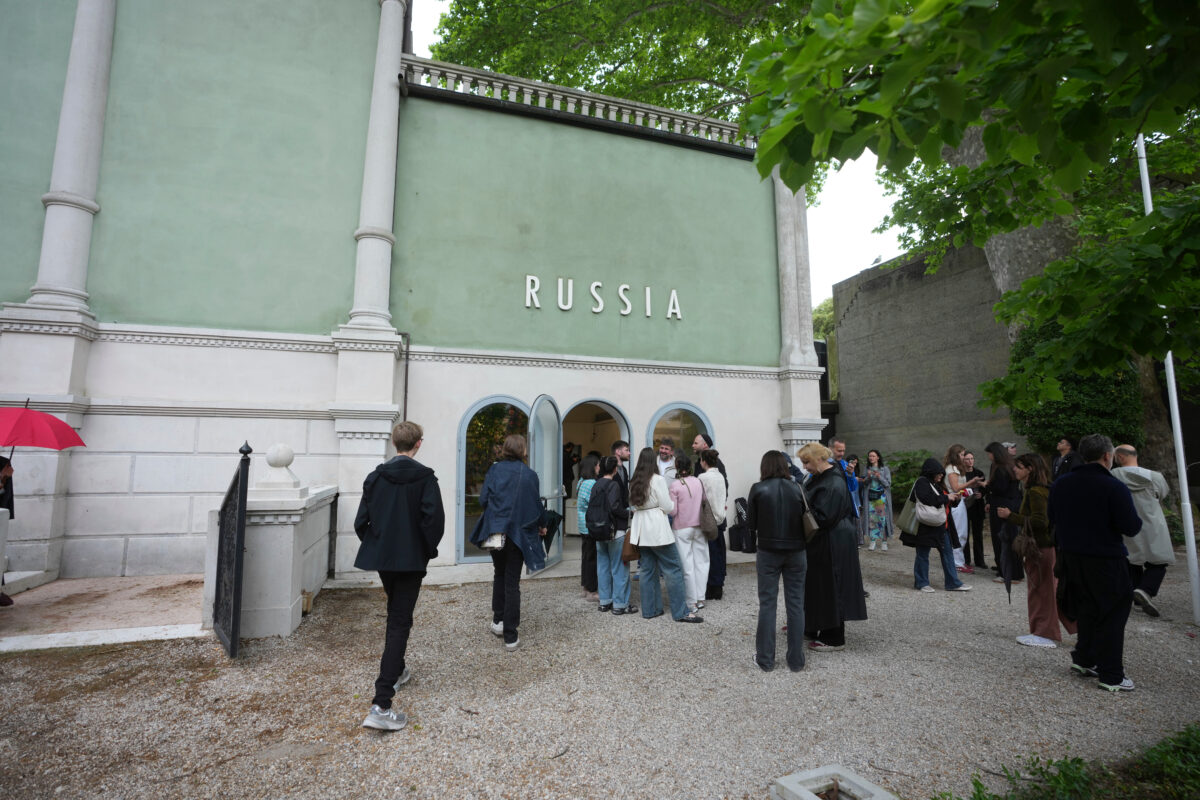 Biennale: EU revokes €2 million grant after Russian pavilion scandal