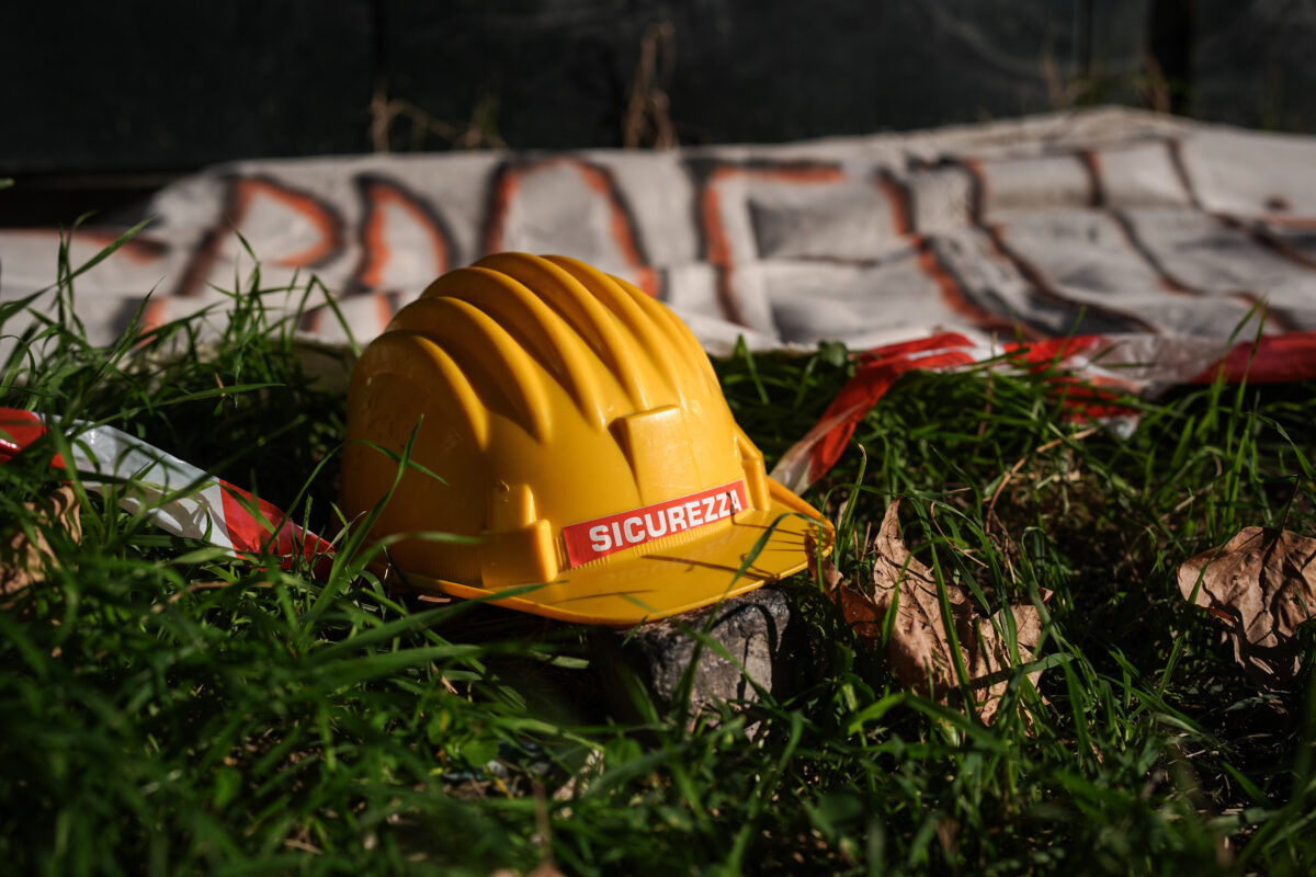 Brindisi: Canopy collapses at building site; worker killed