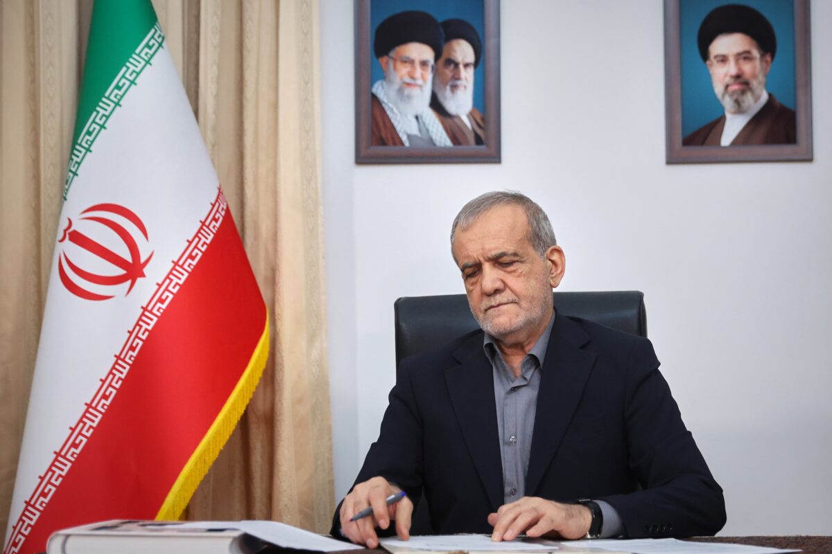 Iran, Pezeshkian: ‘We are a unique model of resistance against the enemy’ Iran, Pezeshkian: ‘We are a unique model of resistance against the enemy’