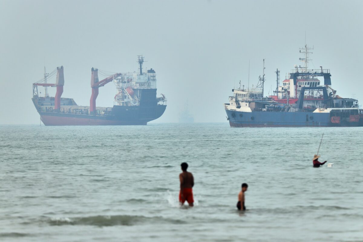 Iran, military source: ‘No ship crosses the Strait of Hormuz without Tehran’s permission’ Iran, military source: ‘No ship crosses the Strait of Hormuz without Tehran’s permission’