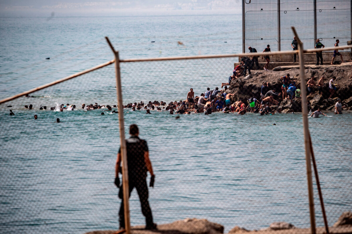 Migration: Spanish government mobilizes army for emergency in Ceuta Migration: Spanish government mobilizes army for emergency in Ceuta