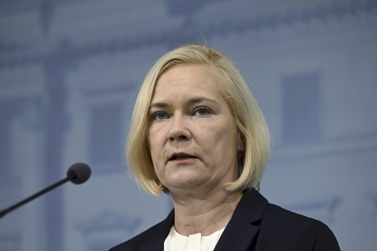 Migrants, Finland: “Meloni is right, exclude Spain from Schengen”