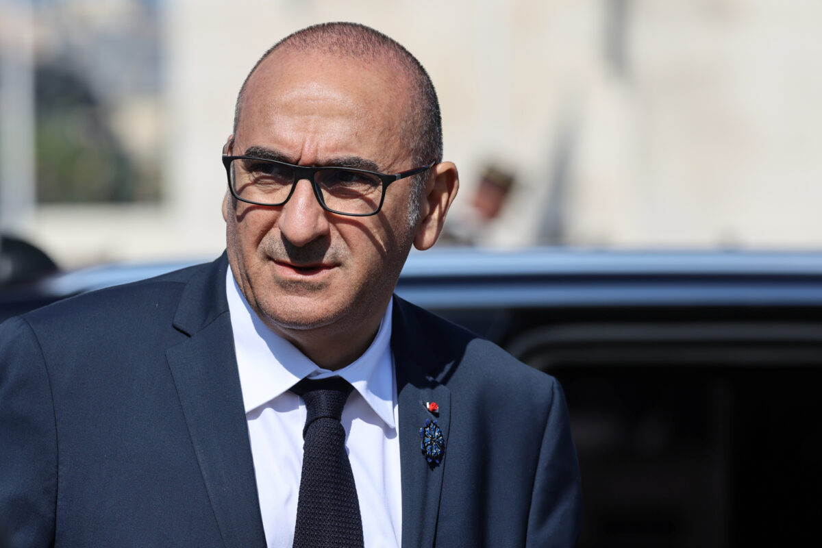 Migrants: France to step up border controls with Spain Migrants: France to step up border controls with Spain