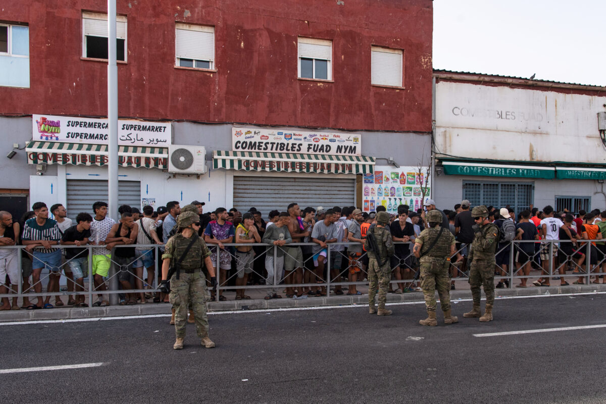 Migrants: Sources in Madrid say those entering Ceuta do not have free access to the Schengen area Migrants: Sources in Madrid say those entering Ceuta do not have free access to the Schengen area
