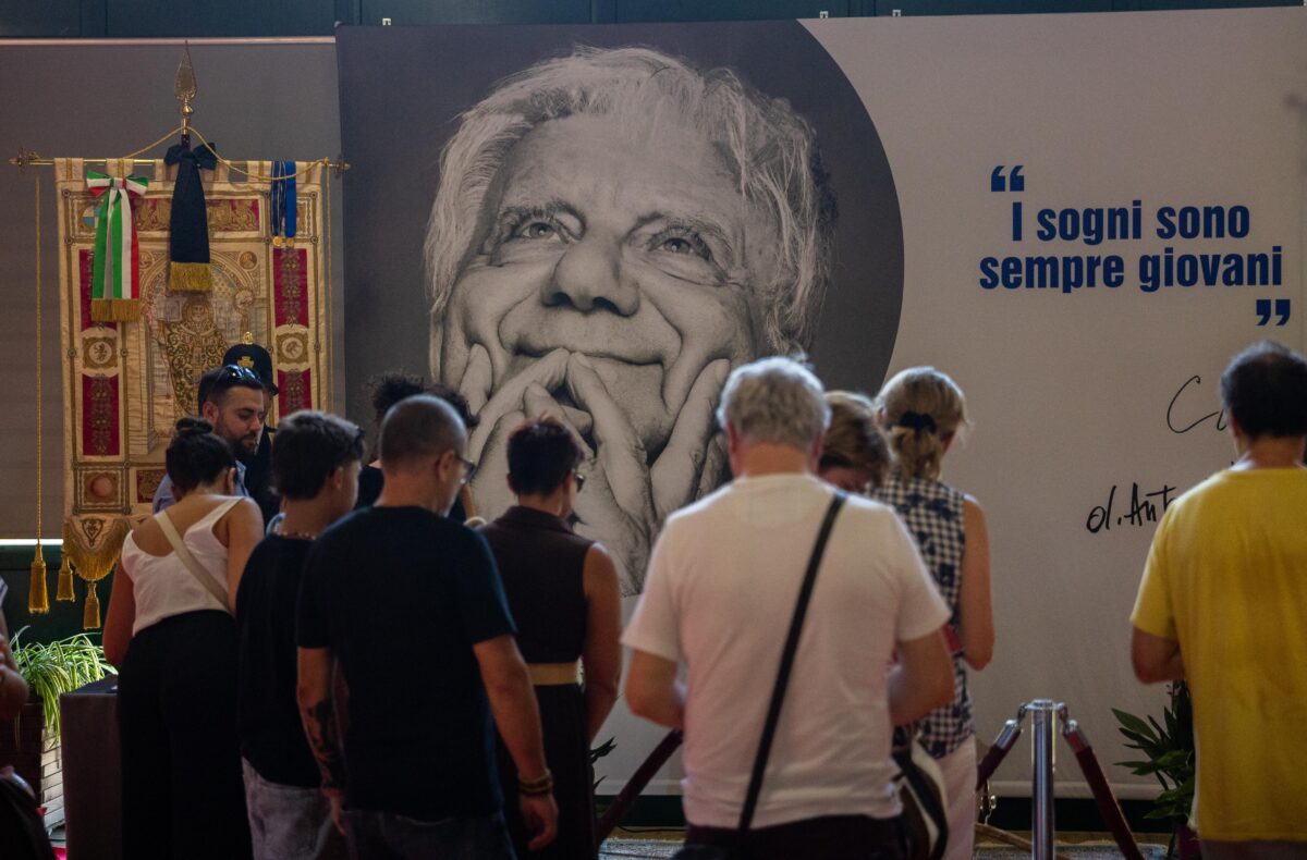 Don Mazzi, viewing room open: his message ‘Ciao’ is to be inscribed on his gravestone Don Mazzi, viewing room open: his message ‘Ciao’ is to be inscribed on his gravestone